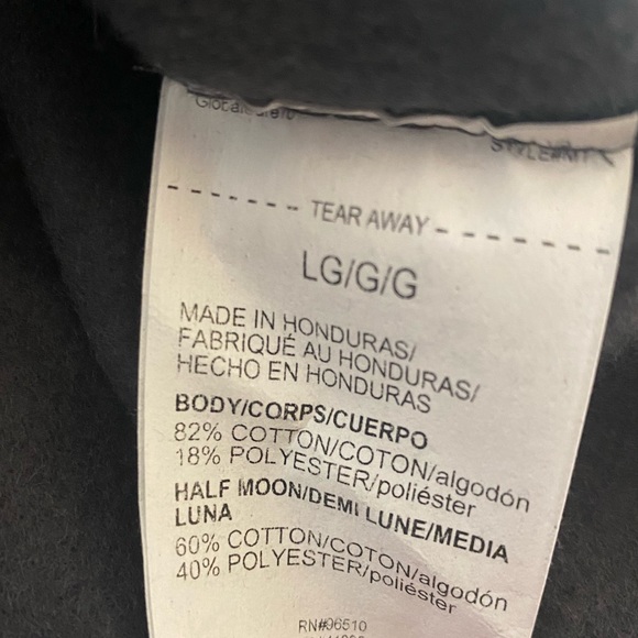 Under Armour “Iron Paradise” Graphic Short Sleeve Sweatshirt - Picture 5 of 8